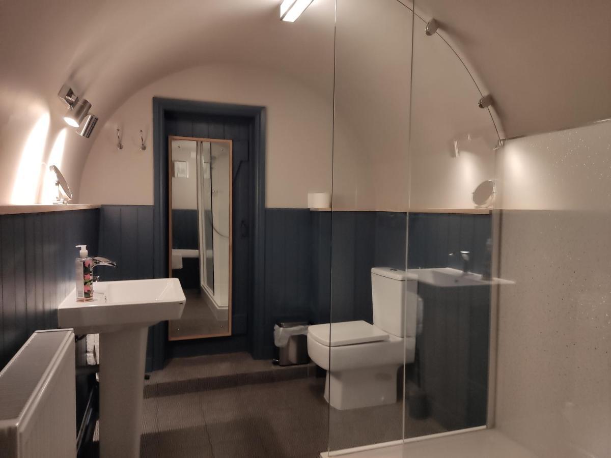Beautiful Quiet Room In The Heart Of Holmfirth Ngoại thất bức ảnh
